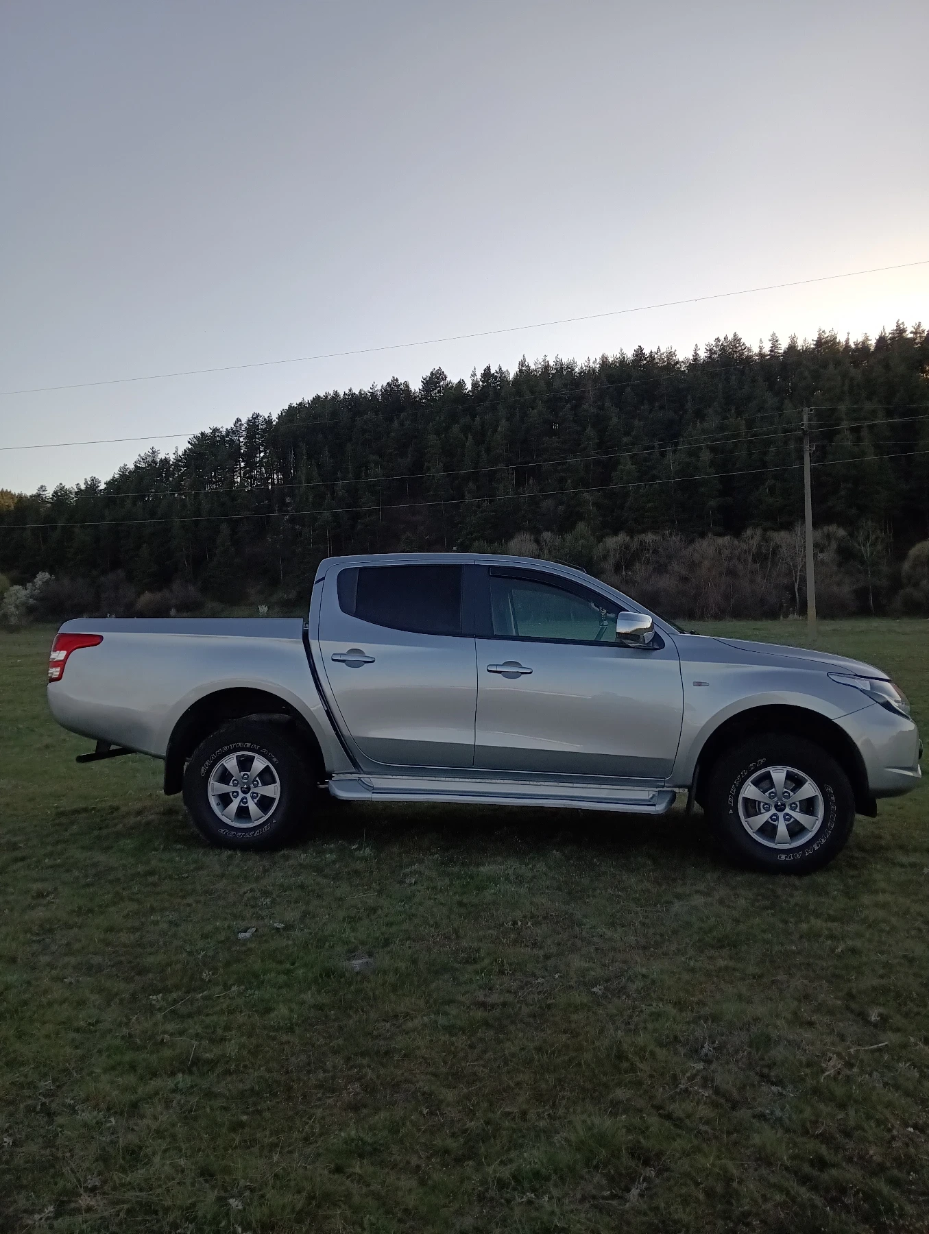 Mitsubishi L200, снимка 3 - Автомобили и джипове - 54258757