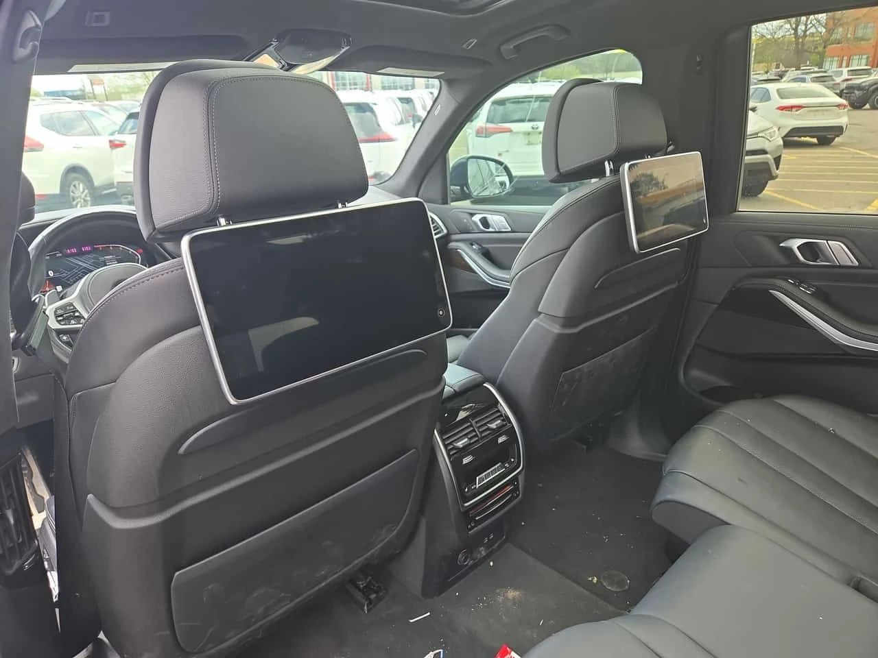 BMW X7 xDrive40i  CARFAX, снимка 16 - Автомобили и джипове - 54615755