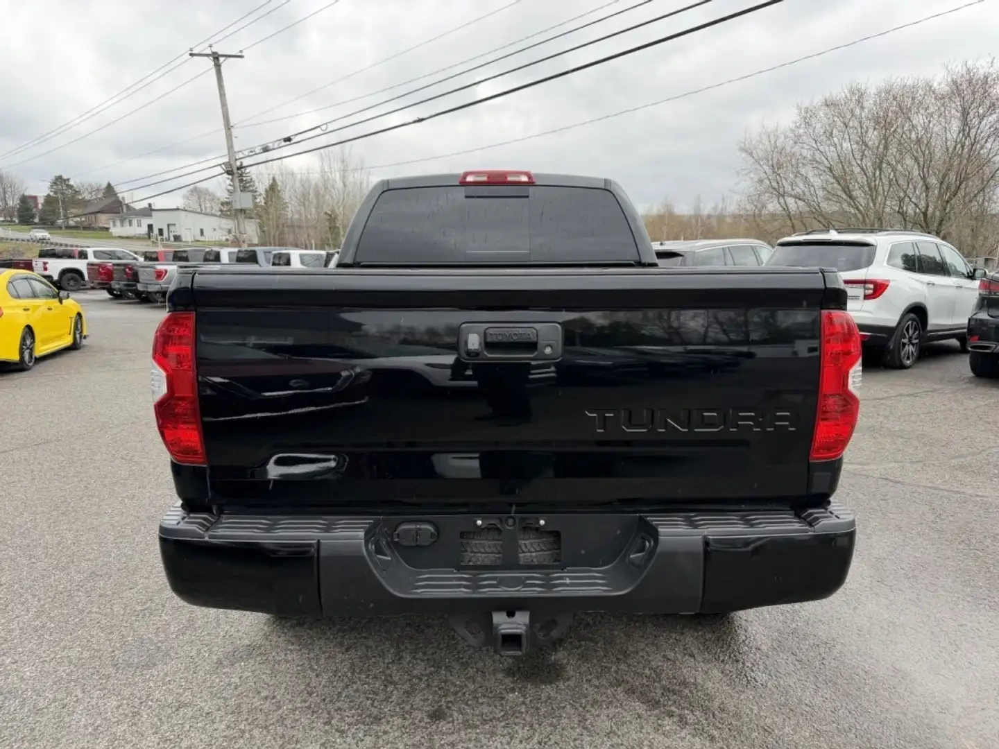 Toyota Tundra V8 5.7L 4X4 ALL BLACK!, снимка 5 - Автомобили и джипове - 54837190