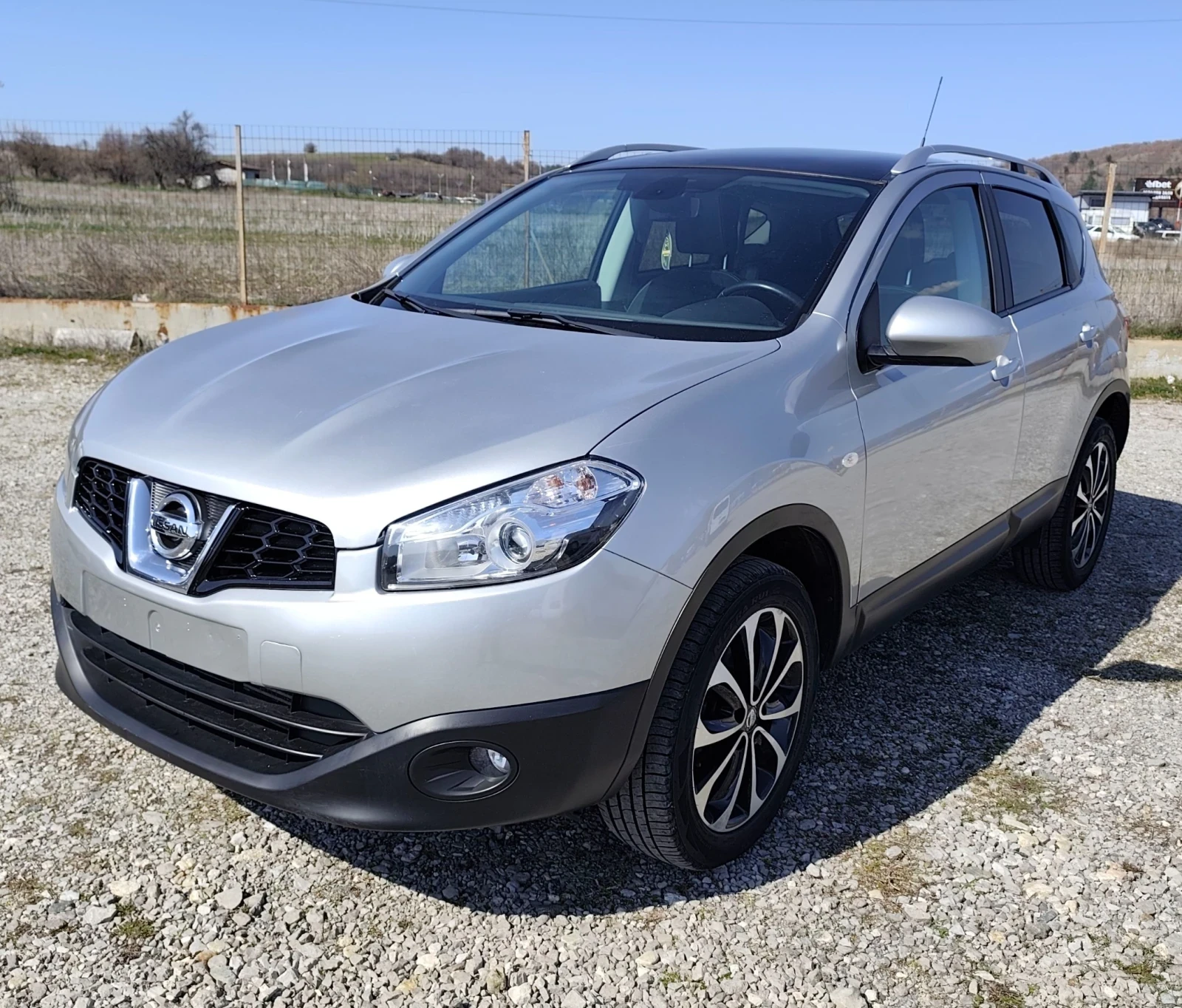 Nissan Qashqai 1.5 dci 160000км , снимка 4 - Автомобили и джипове - 55197326