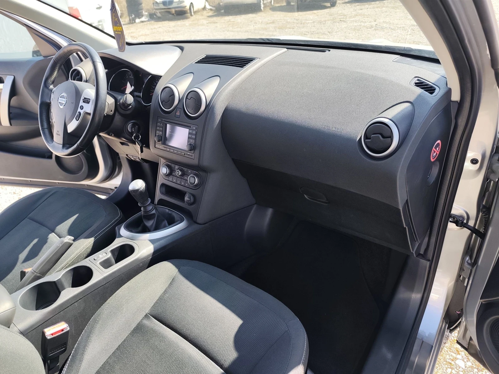 Nissan Qashqai 1.5 dci 160000км , снимка 7 - Автомобили и джипове - 55197326