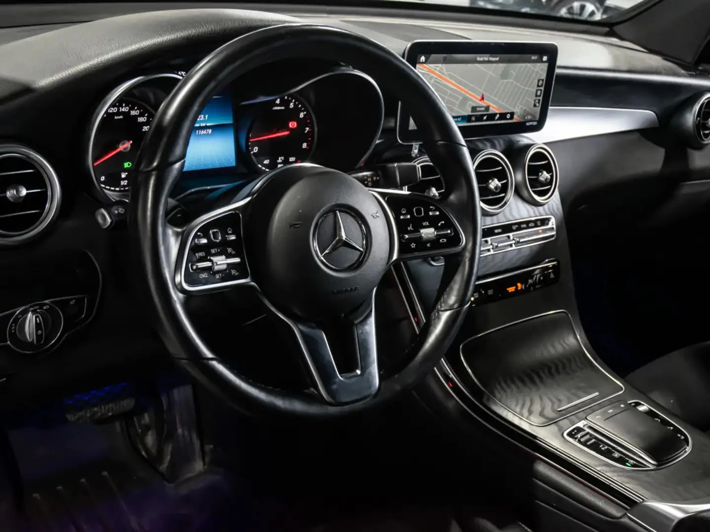 Mercedes-Benz GLC 300 4MATIC COUPE ЦЕНА ДО БЪЛГАРИЯ АВТОКРЕДИТ, снимка 7 - Автомобили и джипове - 56006750