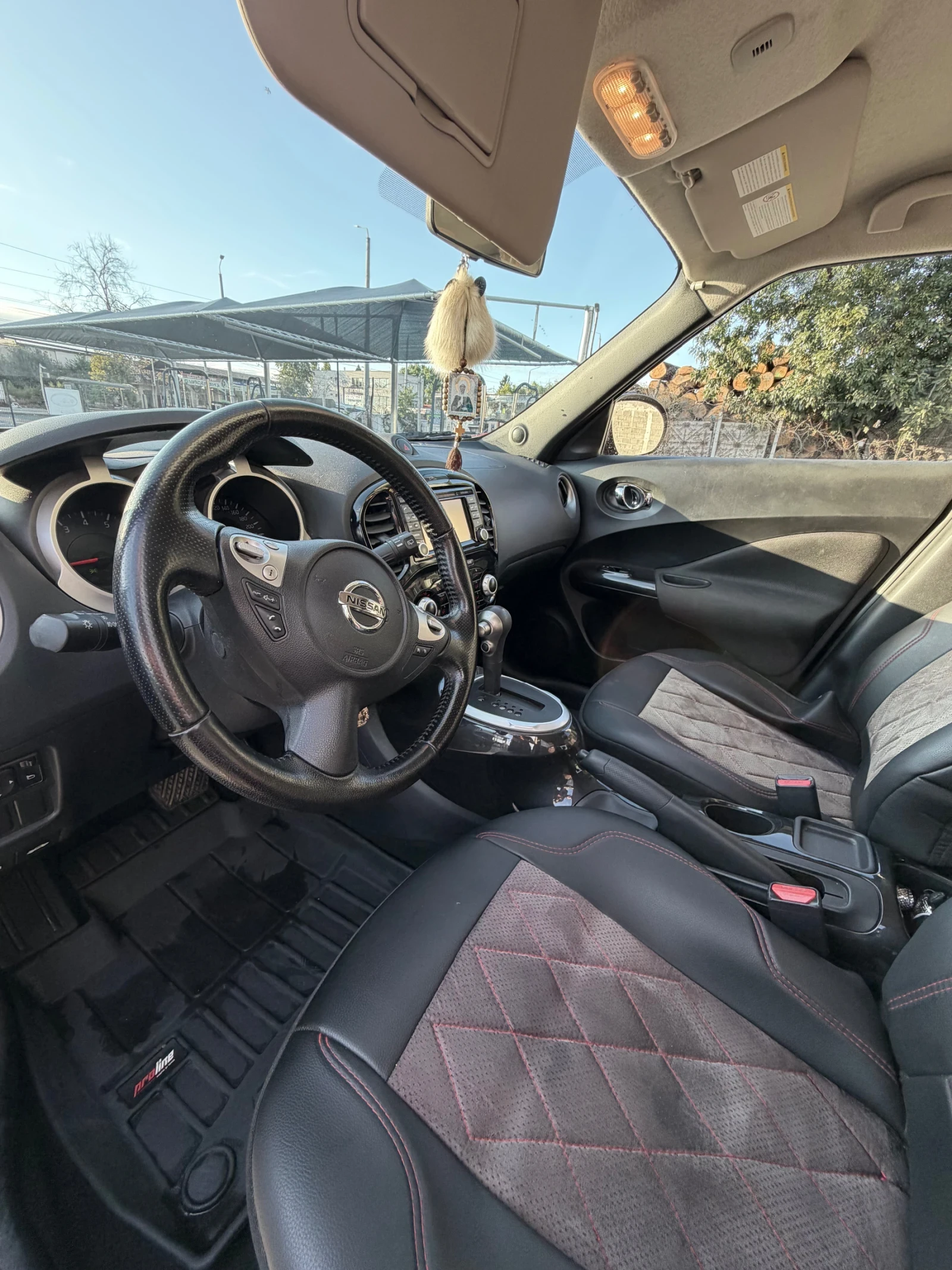 Nissan Juke, снимка 12 - Автомобили и джипове - 56061839