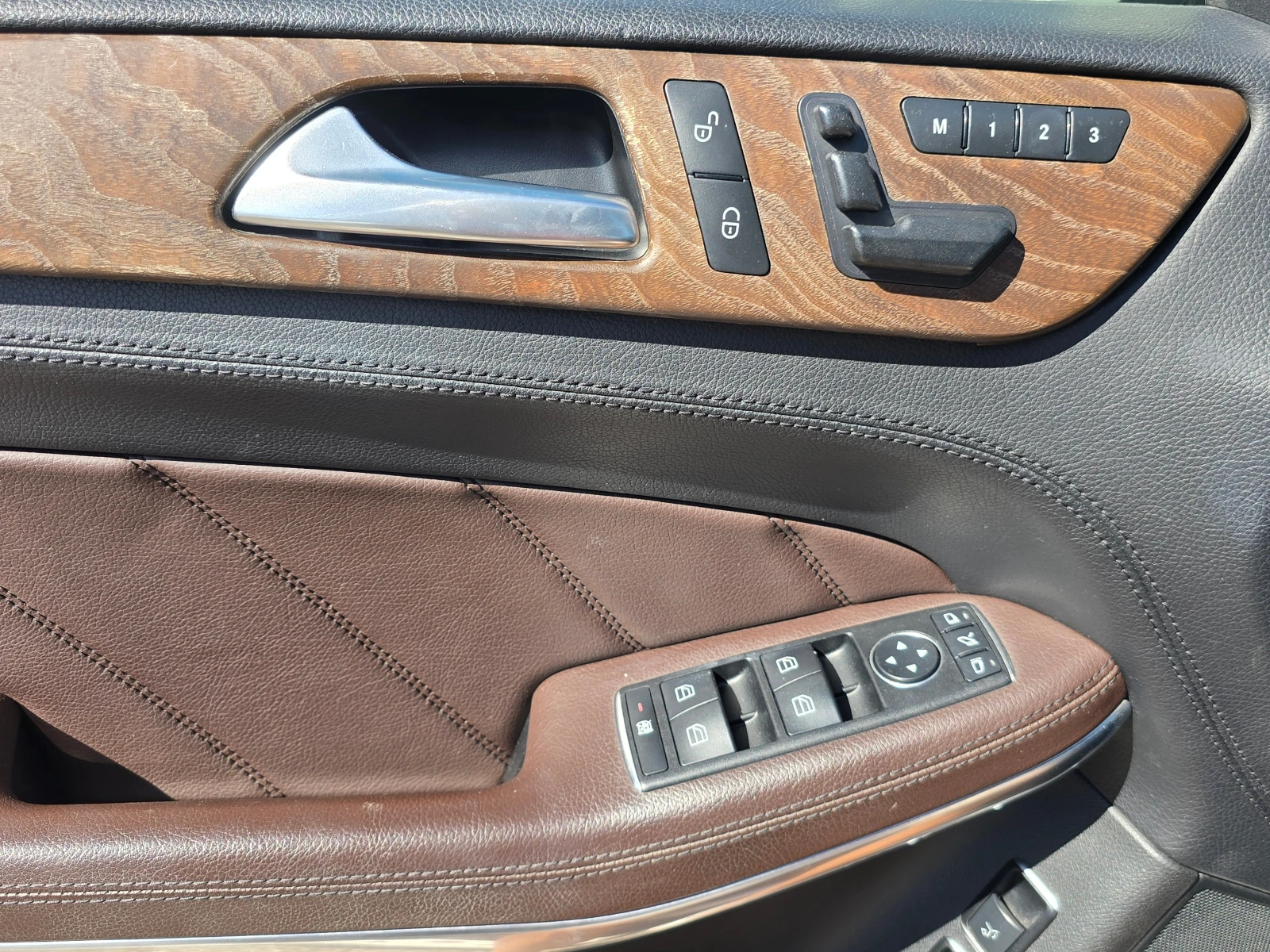 Mercedes-Benz GL 350 CDi/Авт./4-Matic/Лизинг, снимка 15 - Автомобили и джипове - 56120444