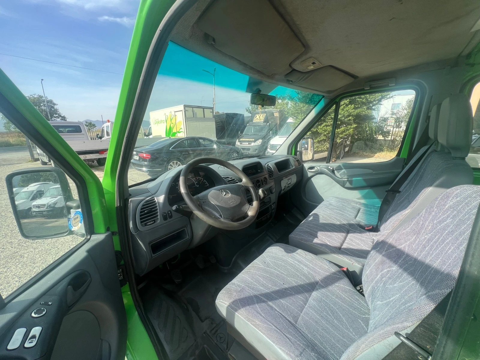 Mercedes-Benz Sprinter 411 САМОСВАЛ , Дв. Гума , Швейцарски , 3500кг. - изображение 8