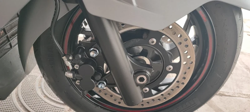 Suzuki Burgman 19000км, снимка 9 - Мотоциклети и мототехника - 52307468