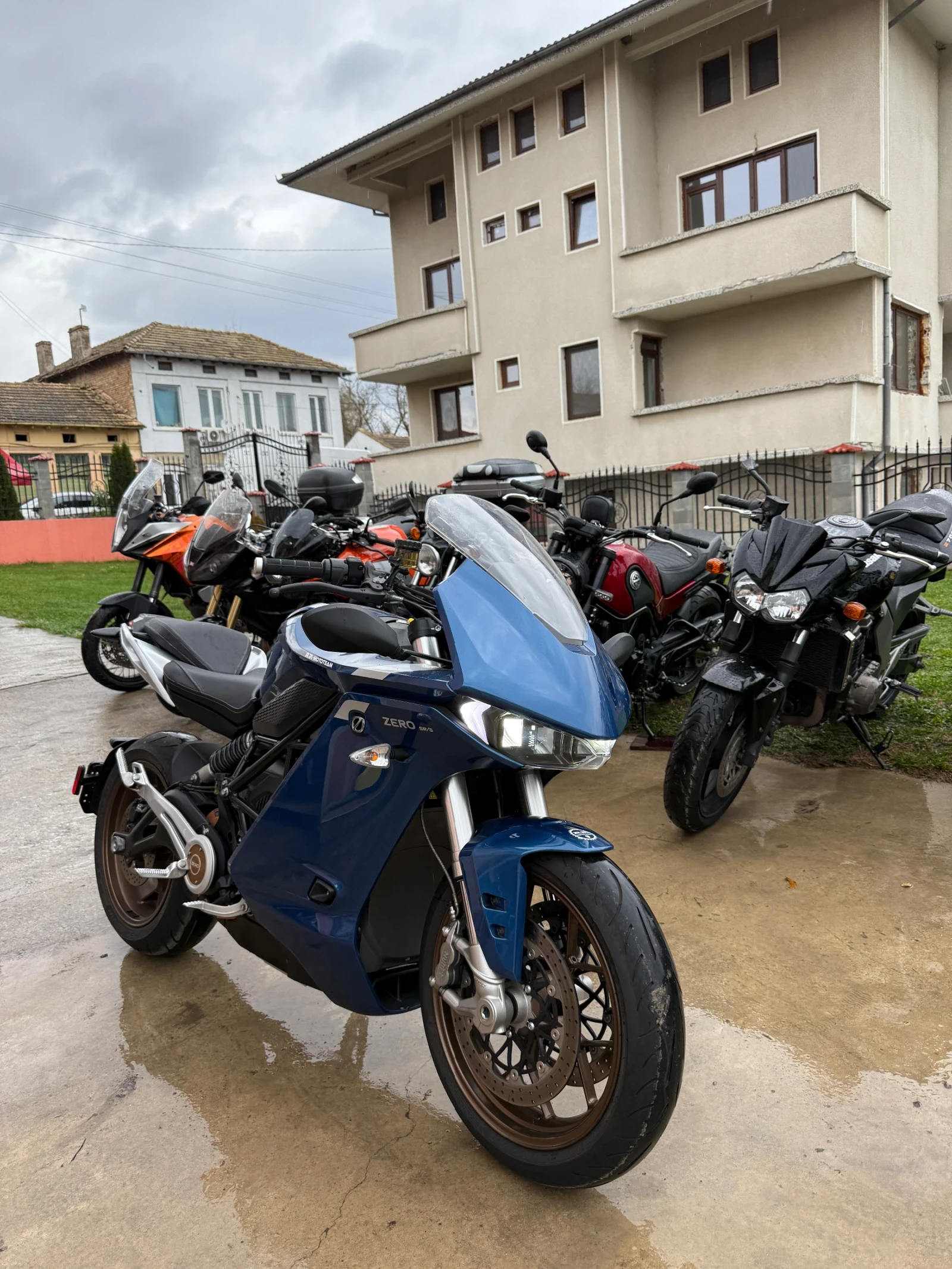 Zero SR-S, снимка 1