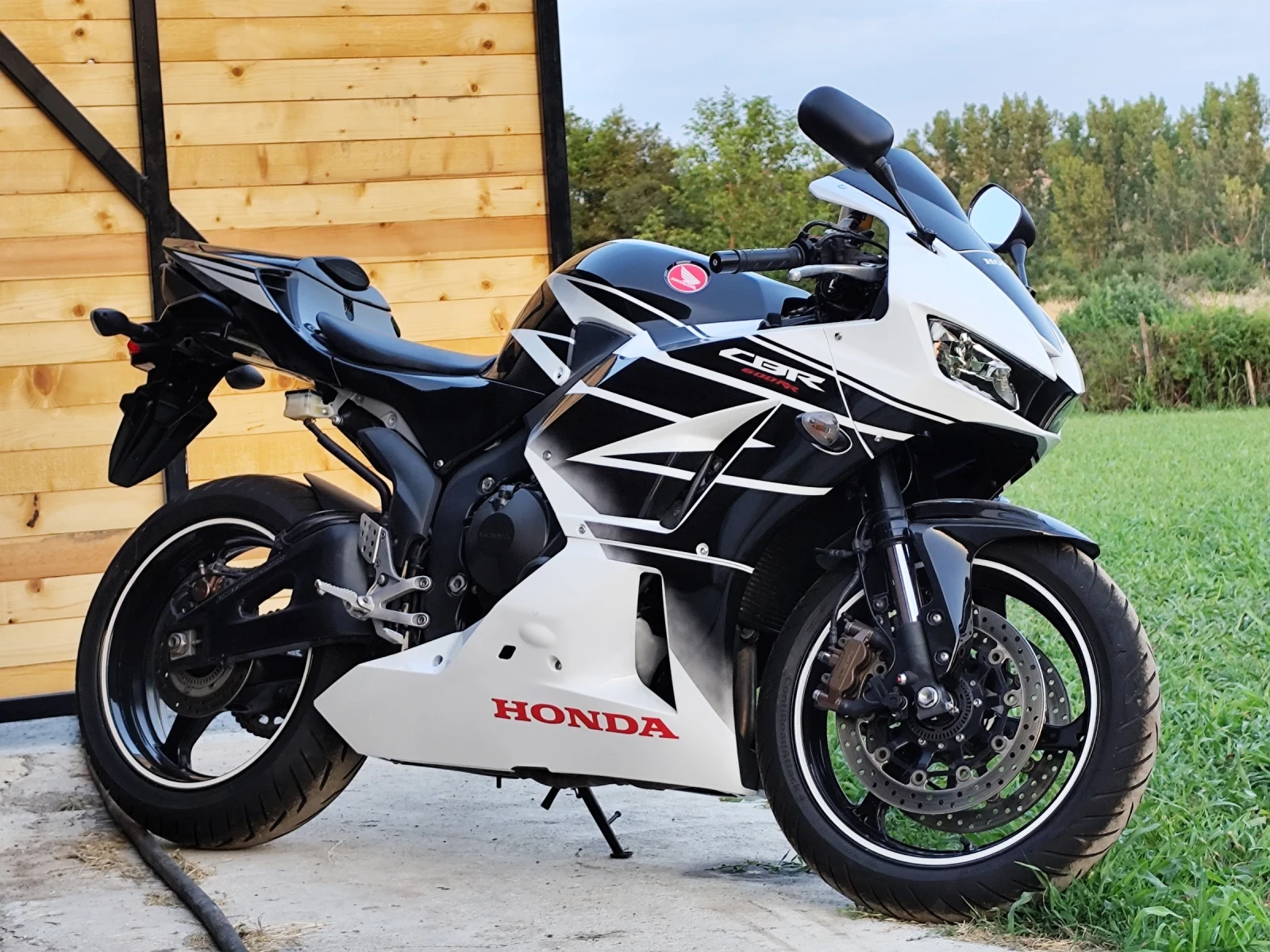 Honda Cbr 600RR, снимка 4 - Мотоциклети и мототехника - 54648084