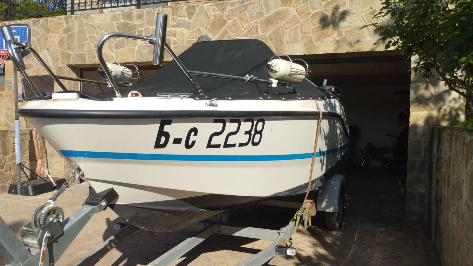 Моторна яхта Quicksilver active open 455, снимка 13 - Воден транспорт - 54457067
