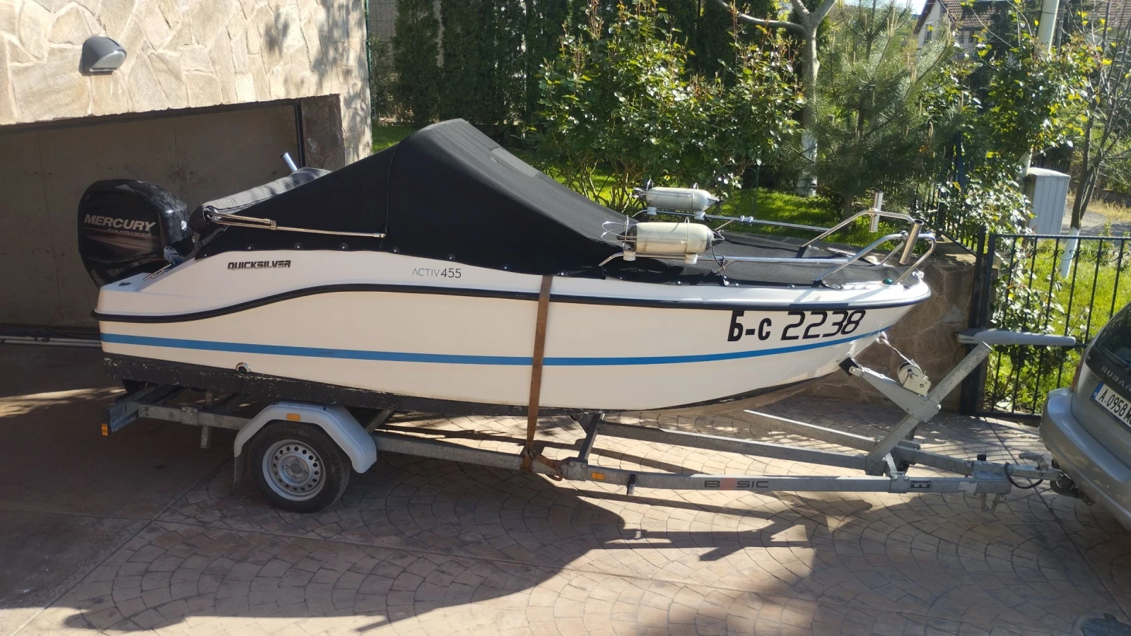 Моторна яхта Quicksilver active open 455, снимка 12 - Воден транспорт - 54457067