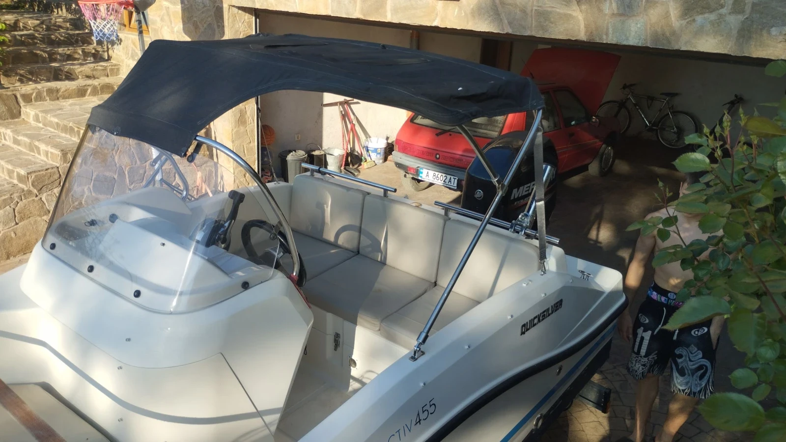 Моторна яхта Quicksilver active open 455, снимка 4 - Воден транспорт - 54457067