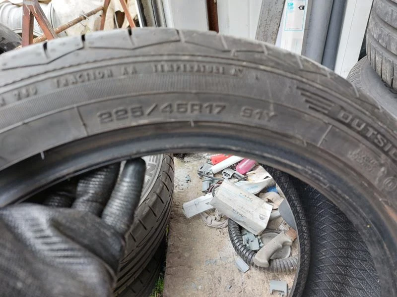 Гуми Летни 225/45R17, снимка 8 - Гуми и джанти - 36287448