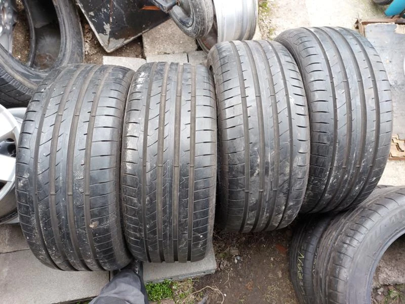 Гуми Летни 225/45R17, снимка 1 - Гуми и джанти - 36287448