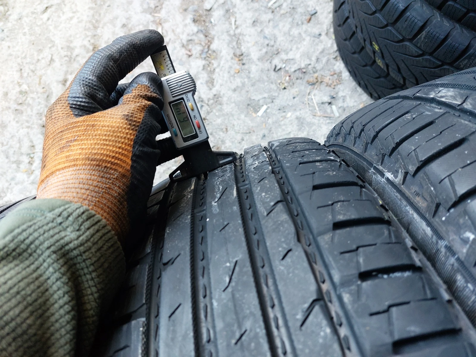  215/65R17 | Mobile.bg   5