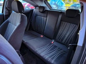 Opel Corsa 1.2* КЛИМА* РЕГИСТРИРАНА* ОБСЛУЖЕНА, снимка 15