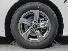 Kia K5 2.0 Lpi Standard, снимка 5
