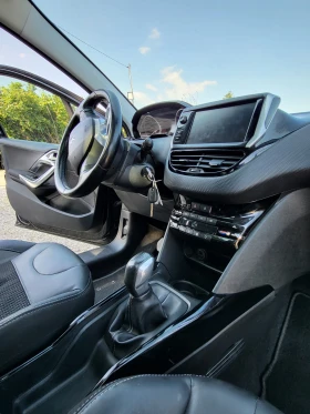 Peugeot 2008 1.6 HDI/ALLURE/PANORAMA | Mobile.bg    11