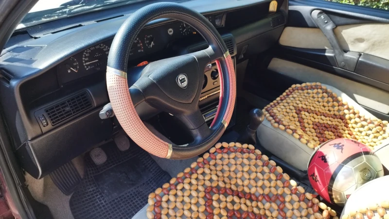 Lancia Delta 1.6 75кс., снимка 16 - Автомобили и джипове - 47329707