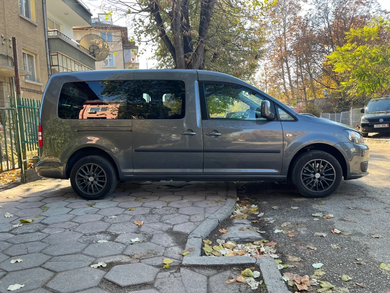 VW Caddy 2.0 maxi фабричен метан 7 места, снимка 6 - Автомобили и джипове - 48013344