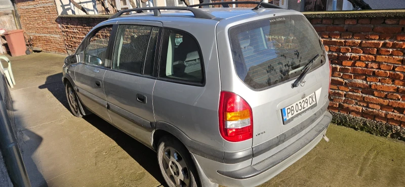 Opel Zafira, снимка 6 - Автомобили и джипове - 48322575