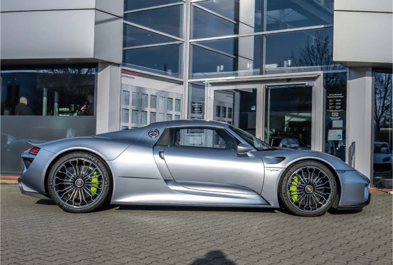 Porsche 918 Spyder / HYBRID/ CERAMIC/ CARBON/ LIFT/ BURMESTER/ , снимка 8 - Автомобили и джипове - 49163124