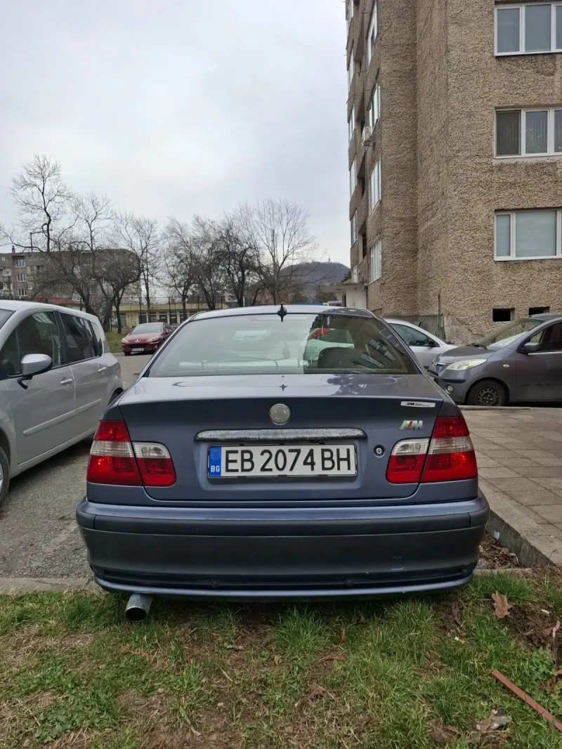 BMW 320, снимка 17 - Автомобили и джипове - 49465093