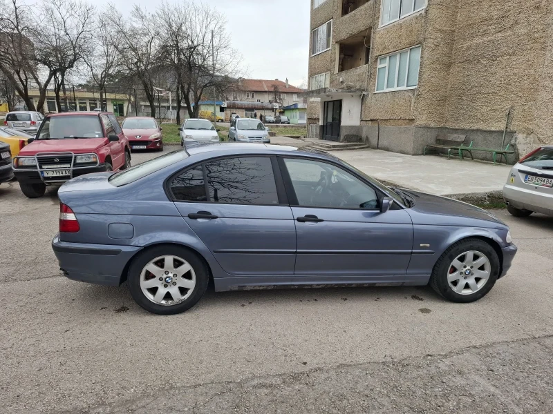 BMW 320, снимка 13 - Автомобили и джипове - 49465093