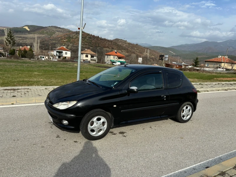 Peugeot 206 1.4i, снимка 4 - Автомобили и джипове - 49486931