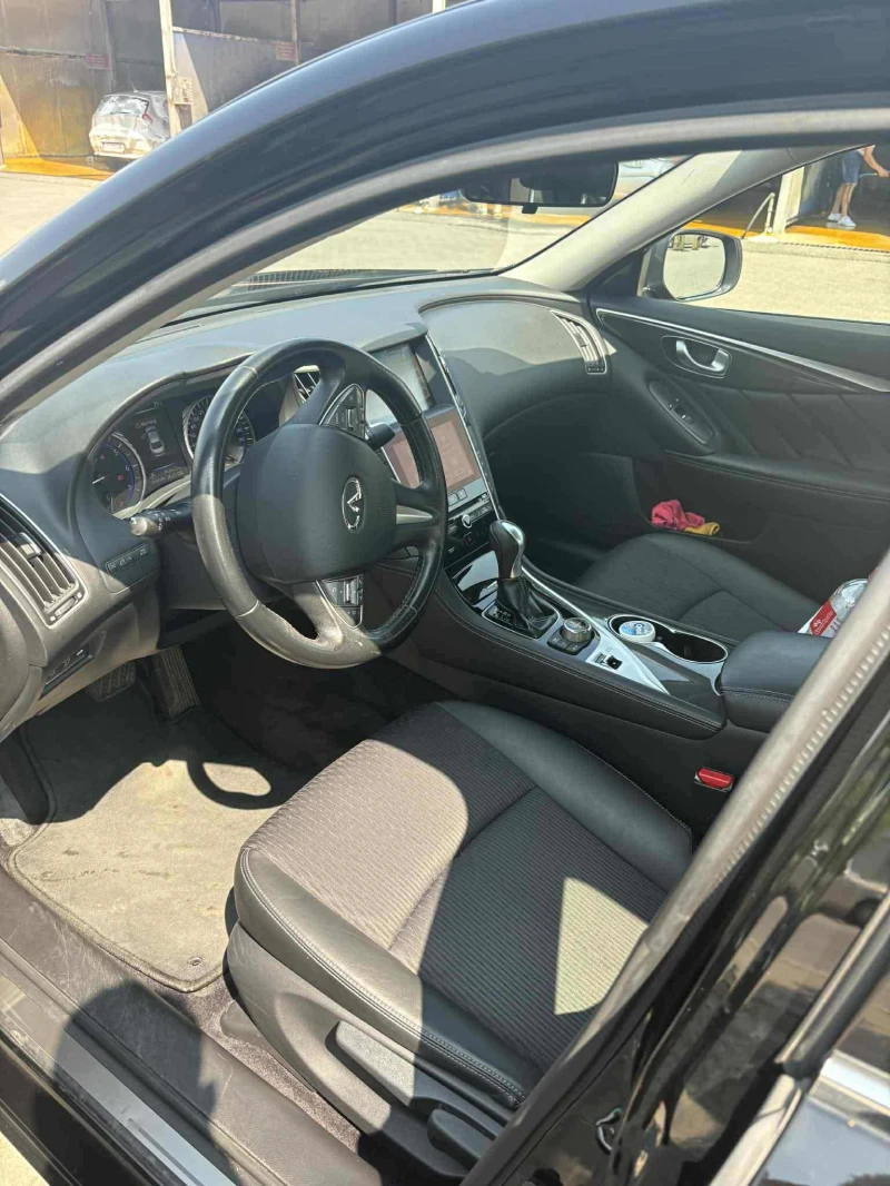 Infiniti Q50 2.2, снимка 7 - Автомобили и джипове - 52092802