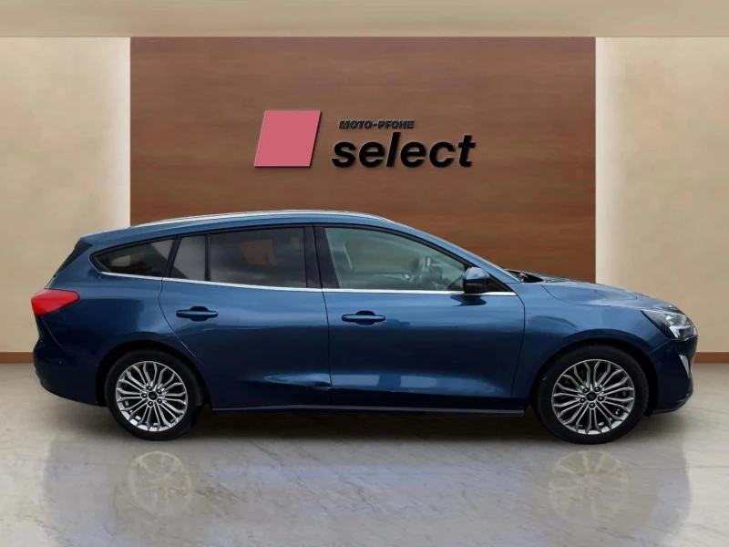 Ford Focus 1.0 EcoBoost, снимка 4 - Автомобили и джипове - 51897671