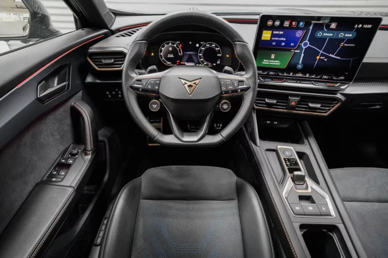 Cupra Formentor 2.0TSI/VZ/333HP/4X4/DSG/ACC/CARPLAY/KLESS/LED/843f, снимка 7 - Автомобили и джипове - 52077908