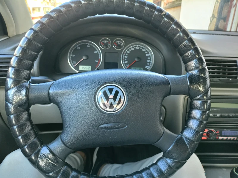 VW Passat 1.9, снимка 14 - Автомобили и джипове - 52306715