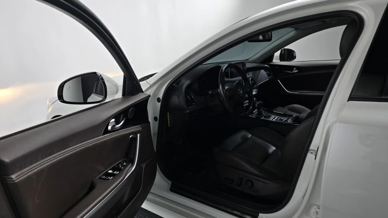 Kia Stinger 2.0T 2WD PRIME, снимка 9 - Автомобили и джипове - 52494233