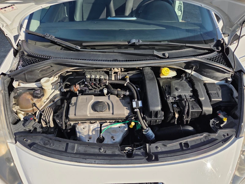 Peugeot 207 1.4 I/GPL, снимка 14 - Автомобили и джипове - 52823837