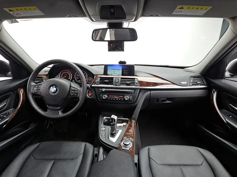 BMW 320 d, снимка 14 - Автомобили и джипове - 55143963