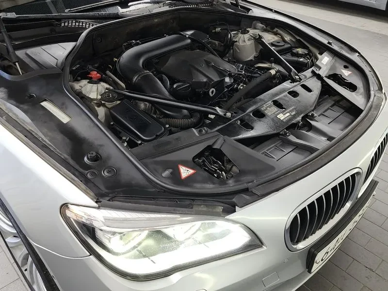 BMW 730 xDrive, снимка 6 - Автомобили и джипове - 55349339
