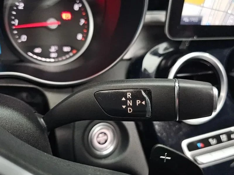 Mercedes-Benz C 200, снимка 8 - Автомобили и джипове - 56687739