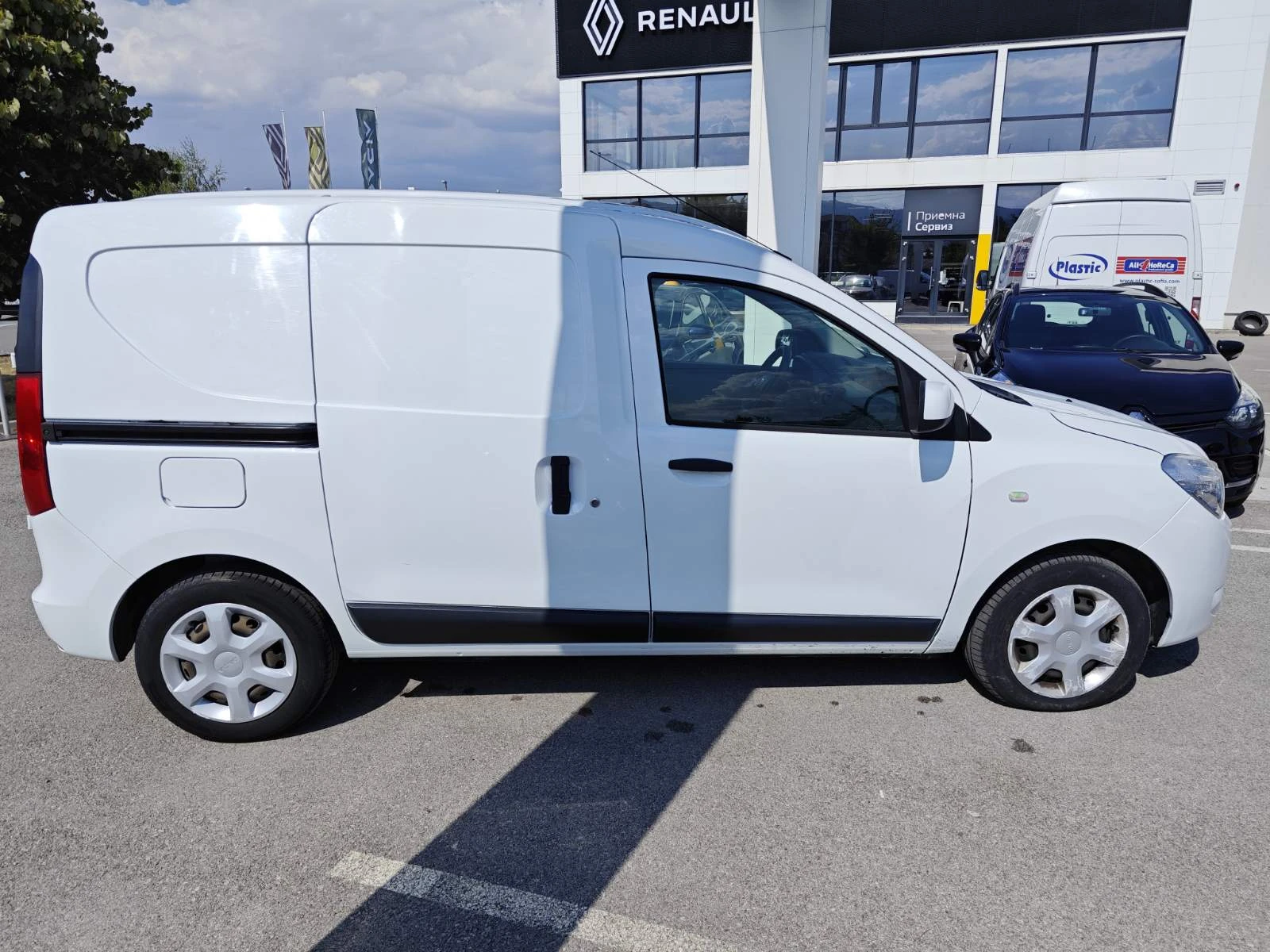 Dacia Dokker 1.5 DCi 75k.c. N1 1+ 1 - изображение 5