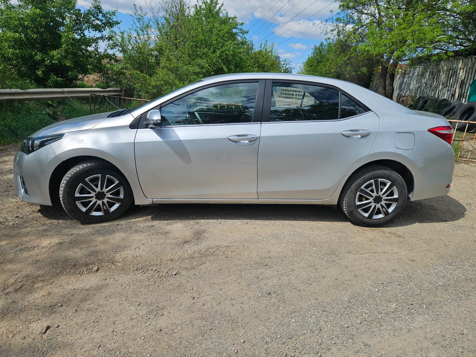 Toyota Corolla 1.6 132 к.с. Евро6 - изображение 7