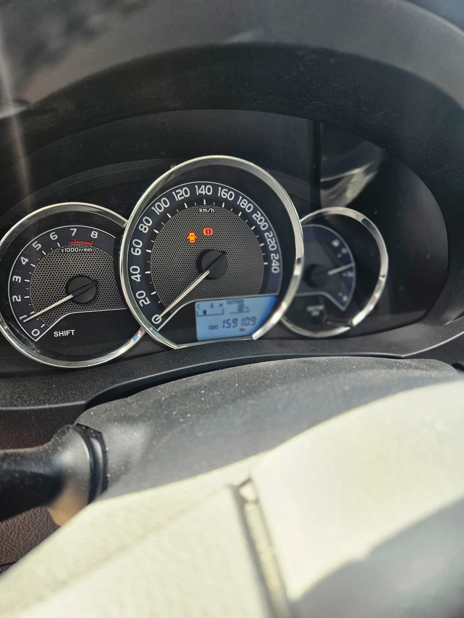 Toyota Corolla 1.6 132 к.с. Евро6 | Mobile.bg — изображение 11