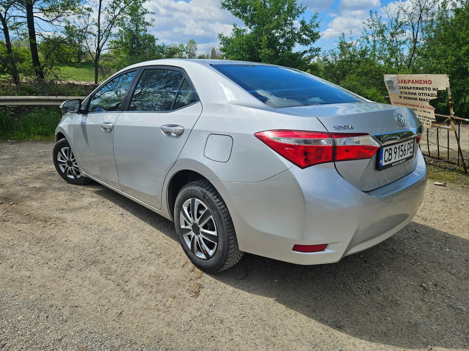 Toyota Corolla 1.6 132 к.с. Евро6 - изображение 8