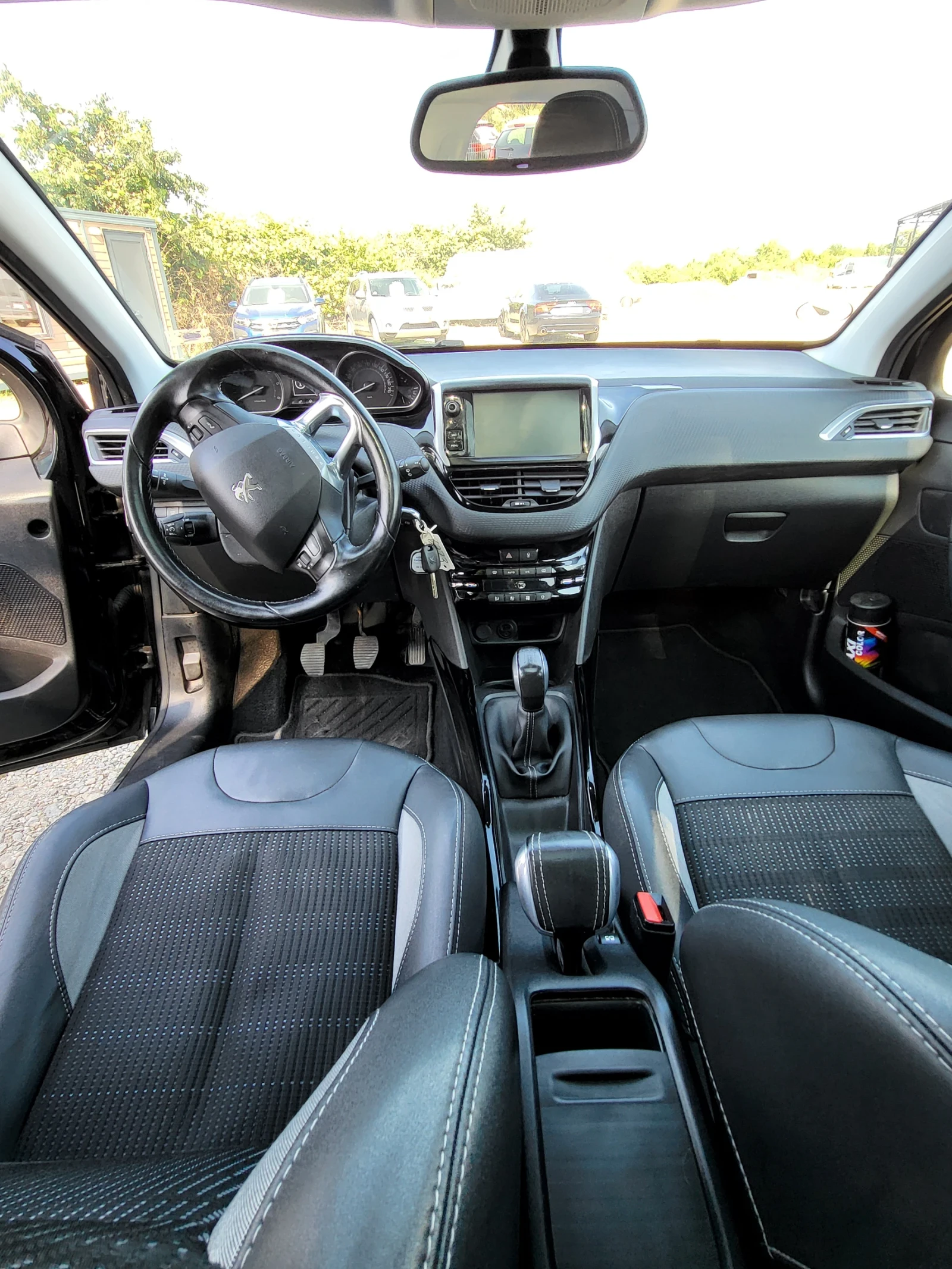 Peugeot 2008 1.6 HDI/ALLURE/PANORAMA - изображение 9