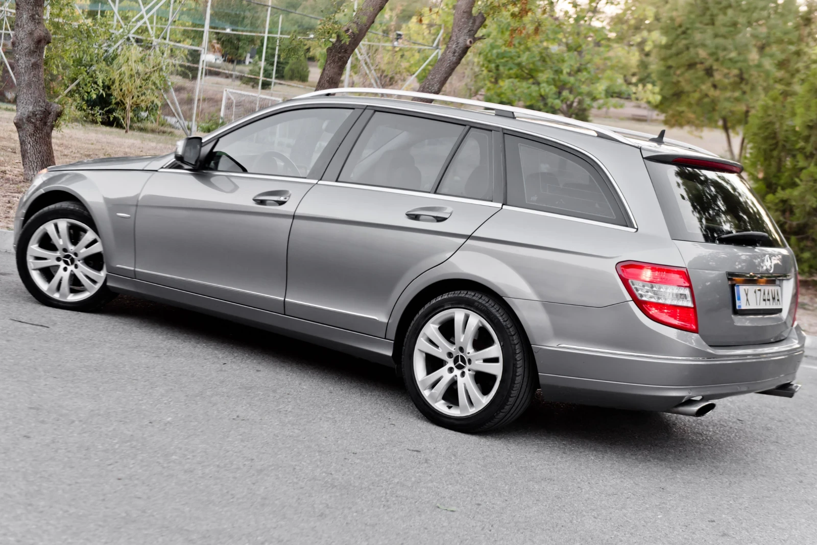 Mercedes-Benz C 320 CDI - изображение 7