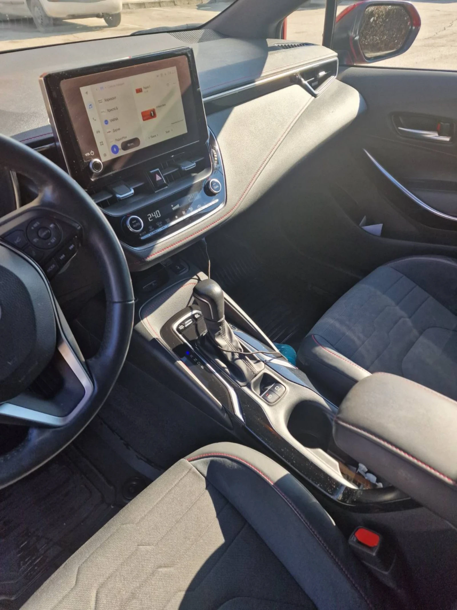 Toyota Corolla HIBRID LUXURY - изображение 10