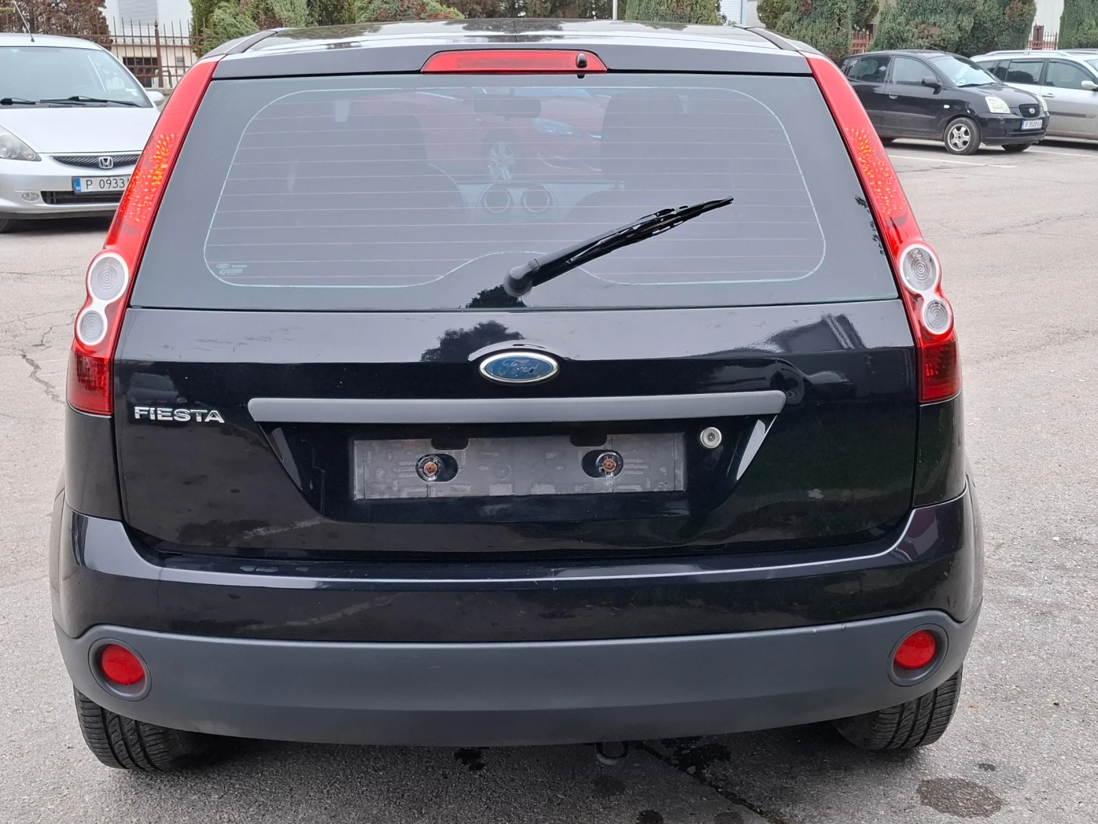 Ford Fiesta 1.25i * EURO 4 * КЛИМАТИК * ЛИЗИНГ *  - изображение 4