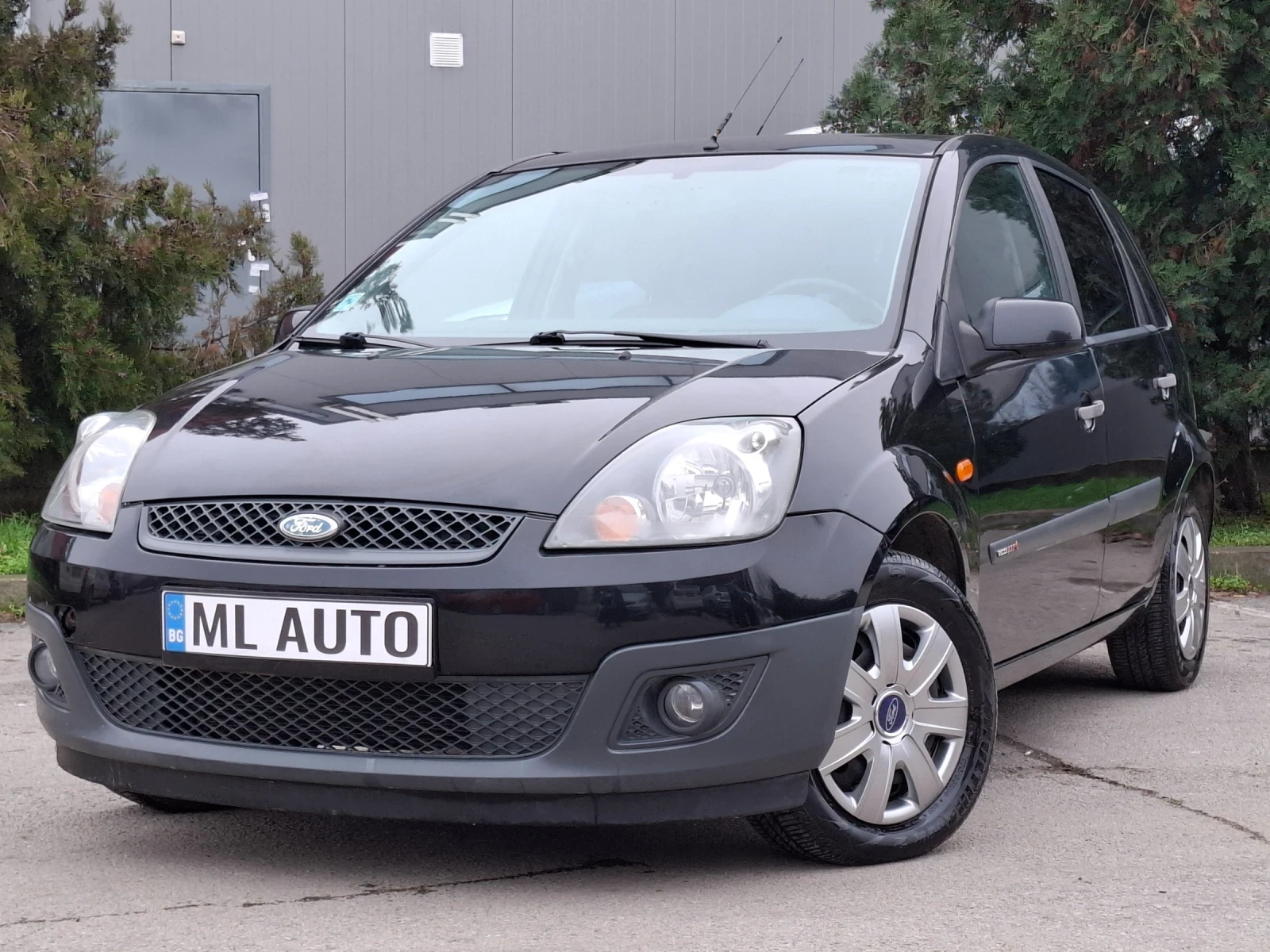 Ford Fiesta 1.25i * EURO 4 * КЛИМАТИК * ЛИЗИНГ *  - изображение 8