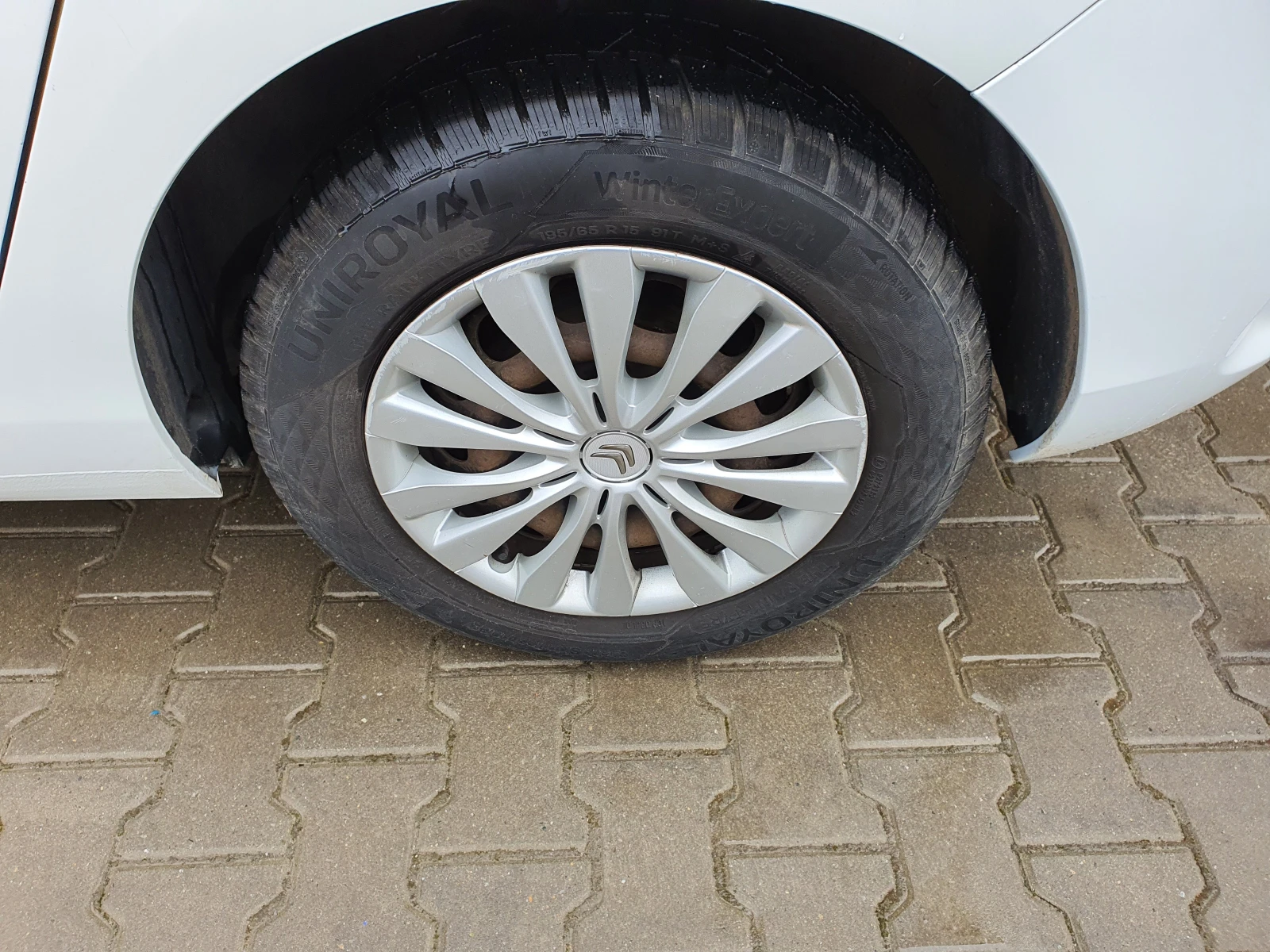 Citroen C4 1.6 HDI - изображение 10