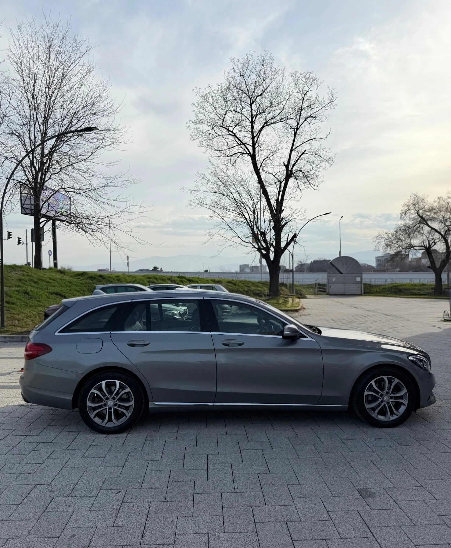 Mercedes-Benz C 220 220d, снимка 3 - Автомобили и джипове - 53849250