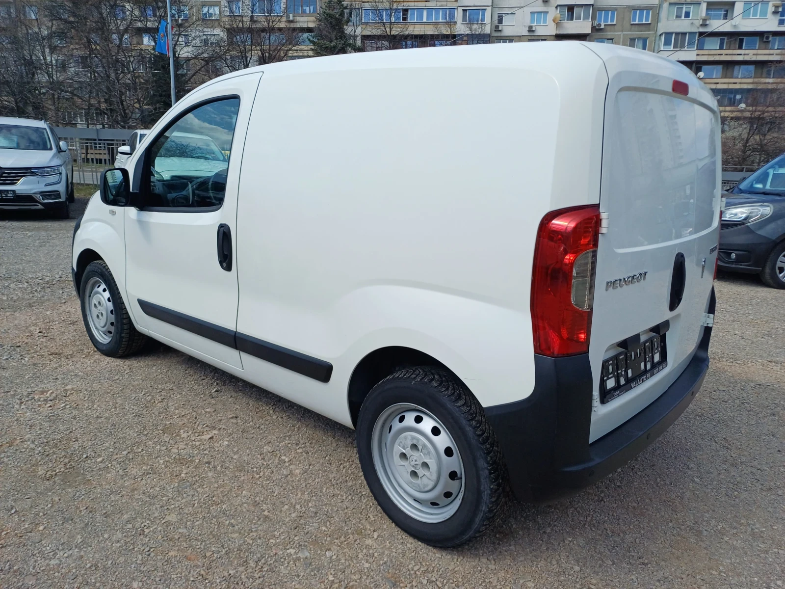 Peugeot Bipper 1.3 HDI, снимка 7 - Автомобили и джипове - 53976083