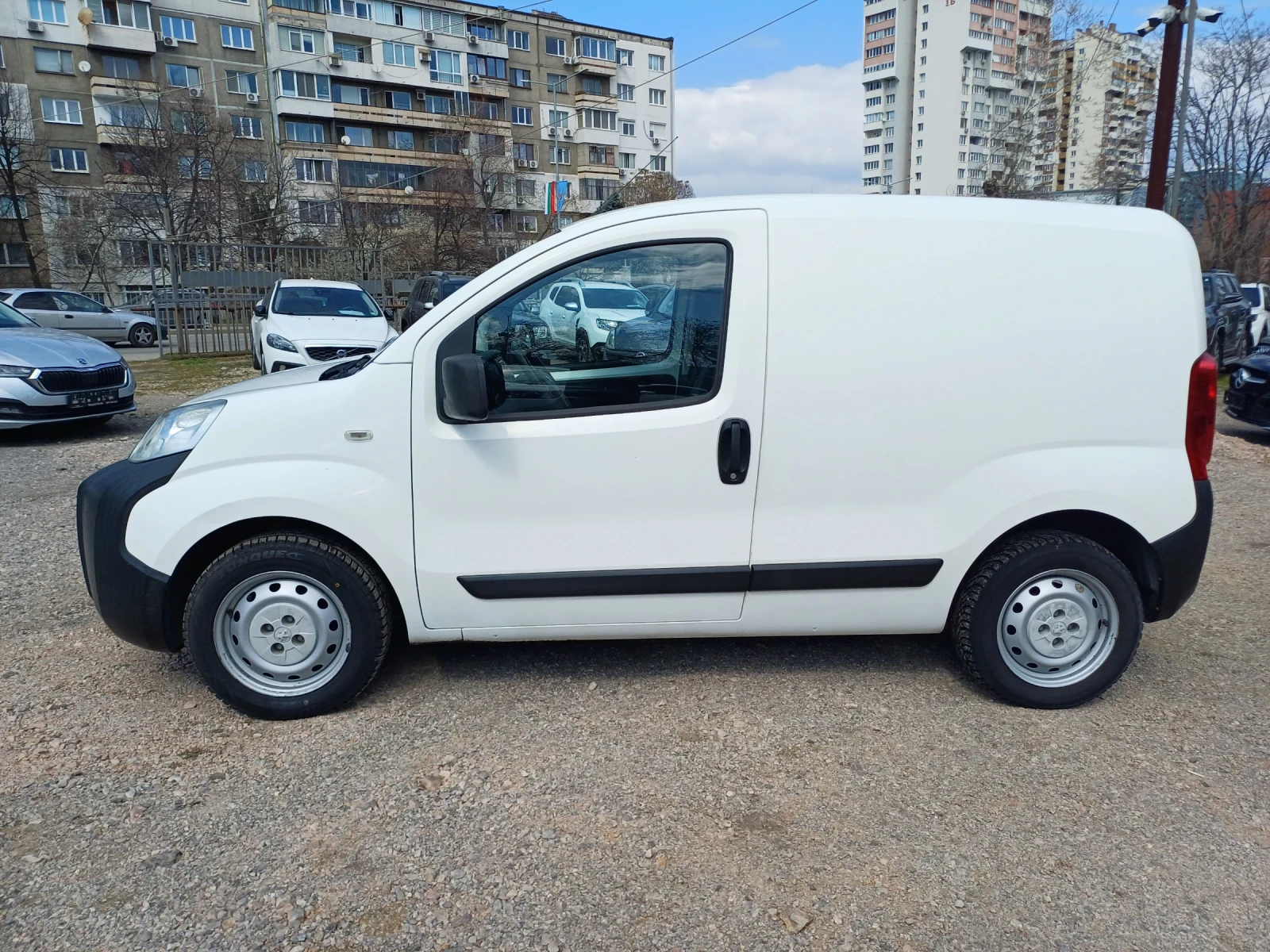 Peugeot Bipper 1.3 HDI, снимка 8 - Автомобили и джипове - 53976083